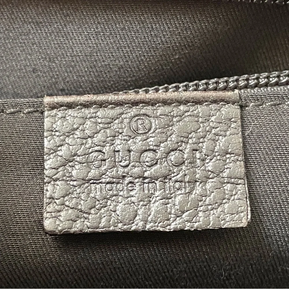 Gucci dark brown black pebbled leather unisex briefcase laptop bag